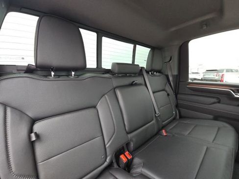 Used 2025 GMC Sierra 2500 Denali w/ Technology Package image 15