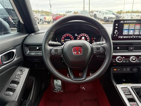 Used 2025 Honda Civic Type R image 14