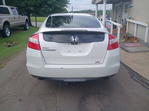 Used 2010 Honda Crosstour EX-L image 6