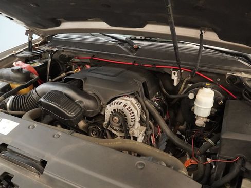 Used 2008 Chevrolet Avalanche LT RWD image 16