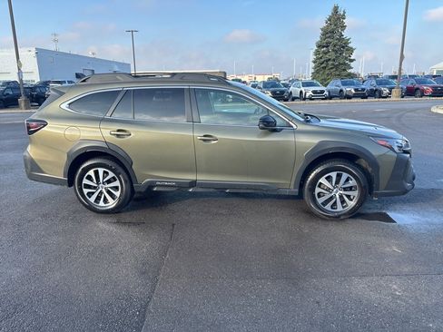 Certified 2023 Subaru Outback Premium image 2