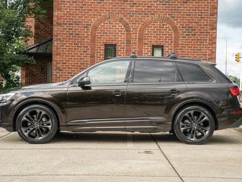 Used 2025 Audi Q7 3.0T Prestige AWD/4WD image 8