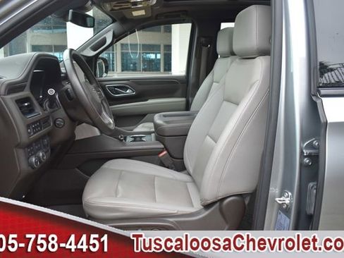 Used 2024 Chevrolet Tahoe Z71 w/ Luxury Package AWD/4WD image 21