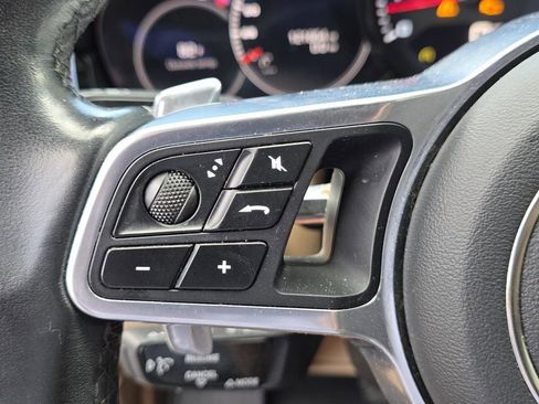 Used 2019 Porsche Cayenne AWD/4WD image 26