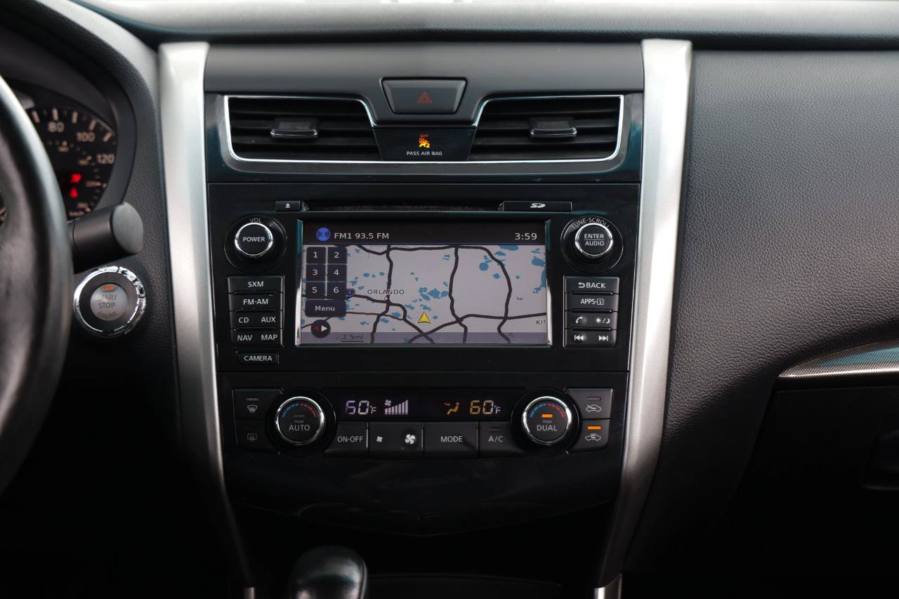 Used 2015 Nissan Altima 2.5 SL w/ Technology Package FWD image 33