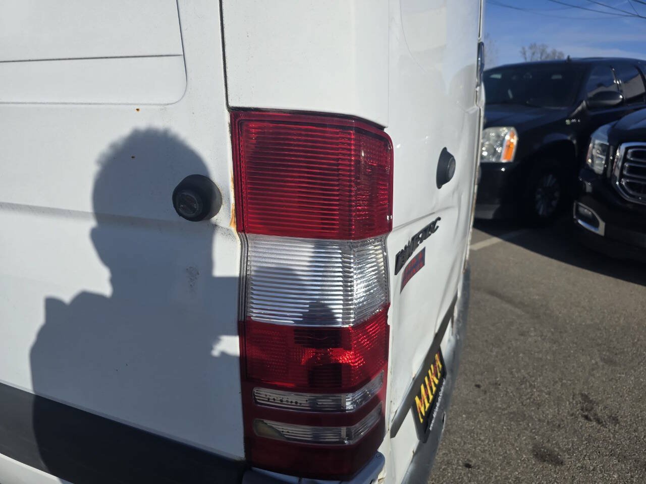 Used 2012 Mercedes-Benz Sprinter 2500 image 19