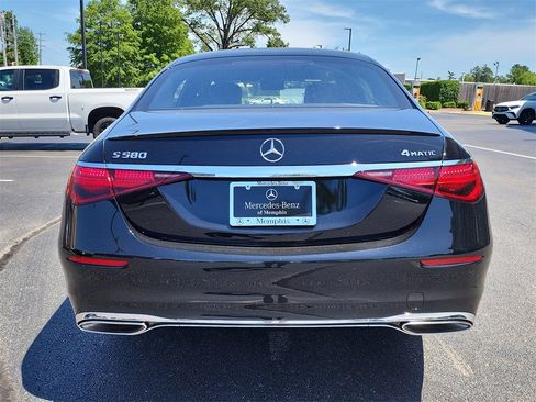 New 2025 Mercedes-Benz S 580 4MATIC Sedan image 4