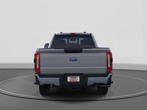 New 2026 Ford F250 XLT w/ XLT Premium Package AWD/4WD image 5