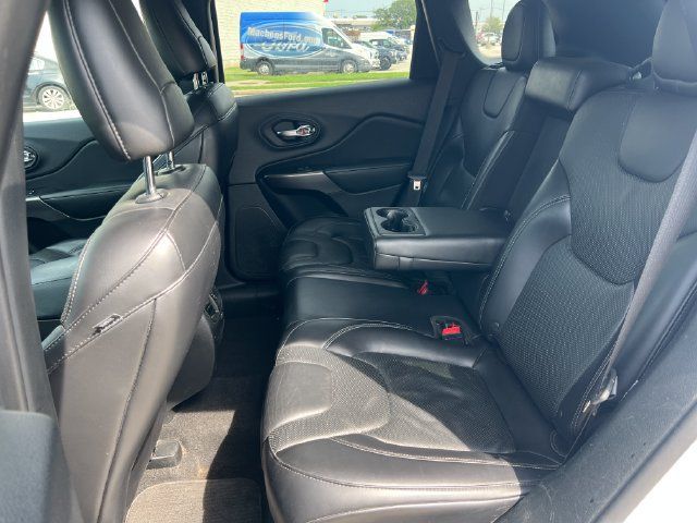 Used 2019 Jeep Cherokee Limited AWD/4WD image 31