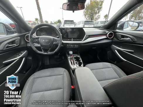 Certified 2025 Chevrolet Trax RS w/ Driver Confidence Package FWD image 20