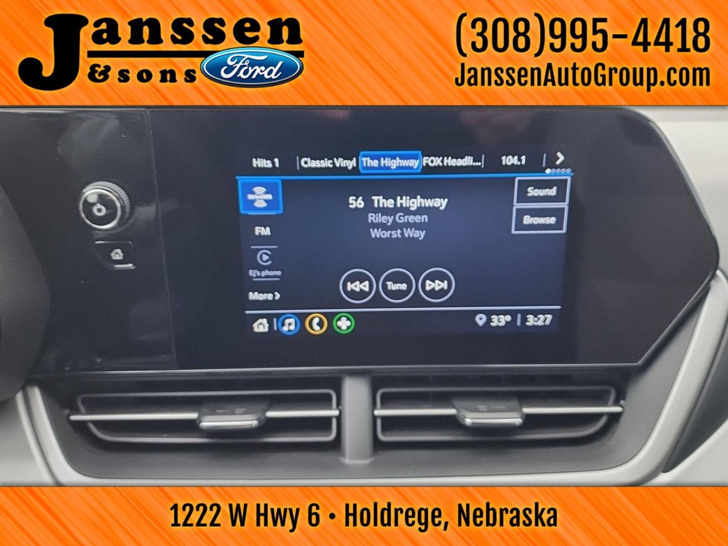 Used 2025 Chevrolet Trax LS FWD image 25