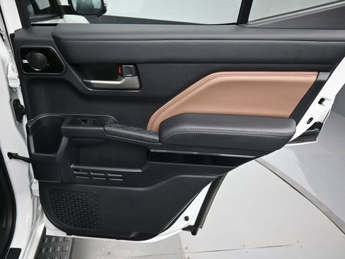 Certified 2025 Toyota 4Runner Limited image 36