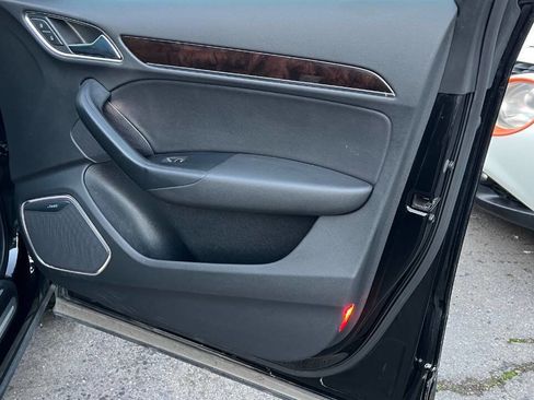 Used 2016 Audi Q3 2.0T Prestige image 29