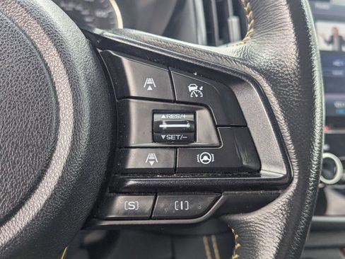 Used 2021 Subaru Crosstrek 2.5i Sport w/ Moonroof Package image 18