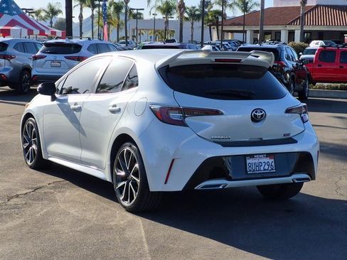 Used 2019 Toyota Corolla XSE image 8
