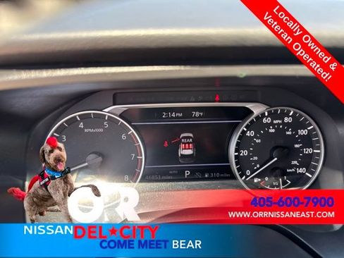 Used 2025 Nissan Rogue SV AWD/4WD image 21