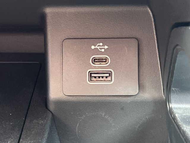 Used 2025 Ford Ranger XLT w/ Equipment Group 301A High AWD/4WD image 26
