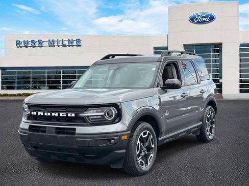 Used 2023 Ford Bronco Sport Outer Banks w/ Tech Package image 6