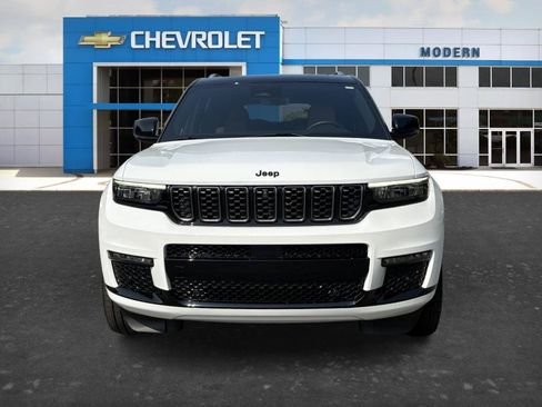 Used 2023 Jeep Grand Cherokee L Summit w/ High Altitude Package AWD/4WD image 7