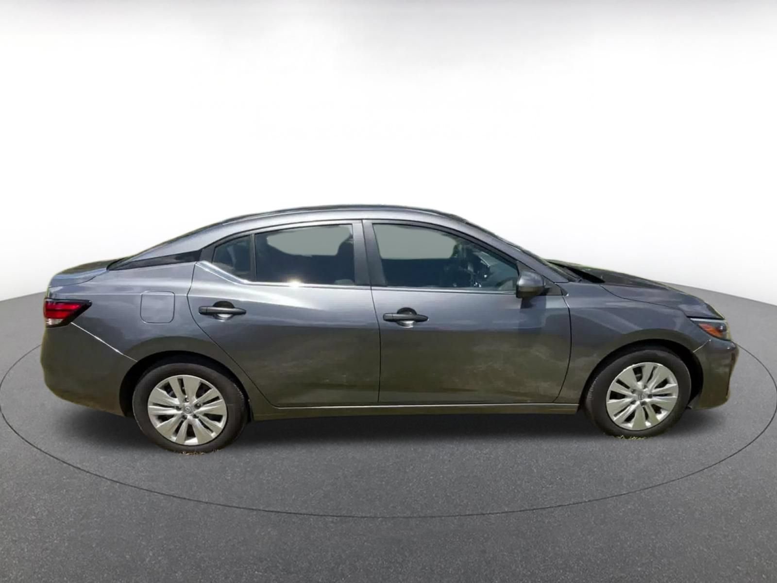 Used 2025 Nissan Sentra S FWD image 15