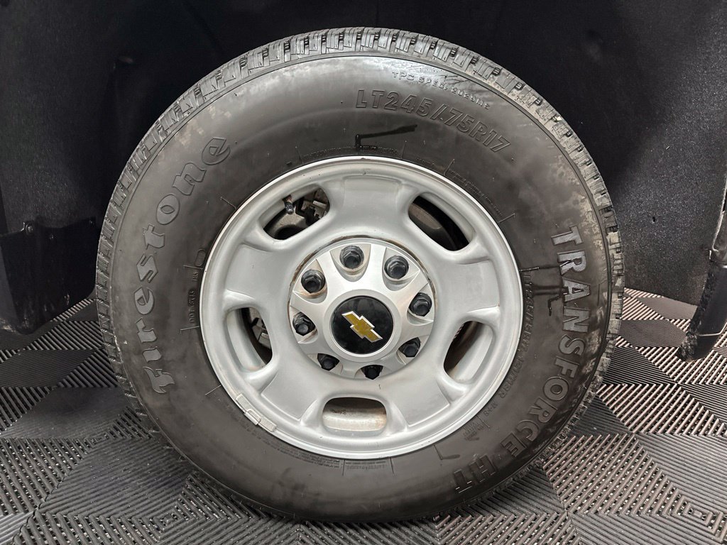 Used 2022 Chevrolet Silverado 2500 W/T w/ WT Convenience Package AWD/4WD image 31