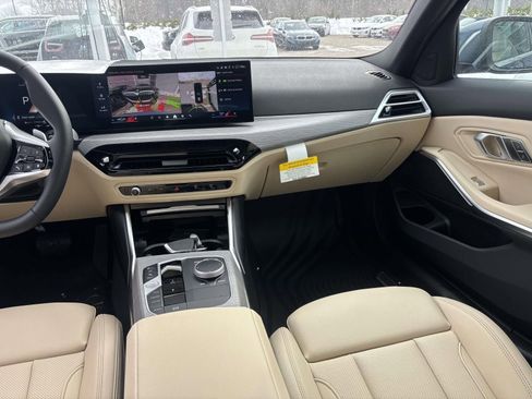 New 2026 BMW 330i xDrive Sedan w/ Premium Package AWD/4WD image 31