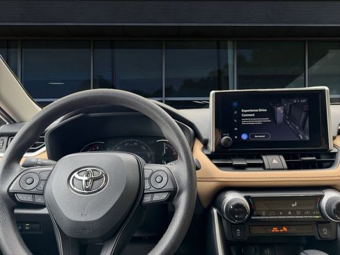 Certified 2025 Toyota RAV4 XLE image 3