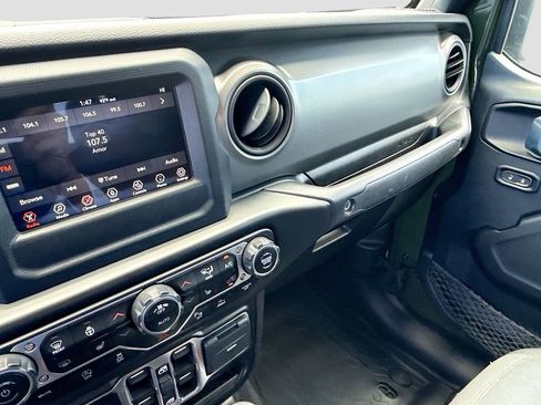 Used 2021 Jeep Gladiator Sport AWD/4WD image 24