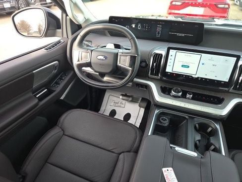 New 2025 Ford Expedition Max Platinum w/ Platinum Ultimate Package image 20