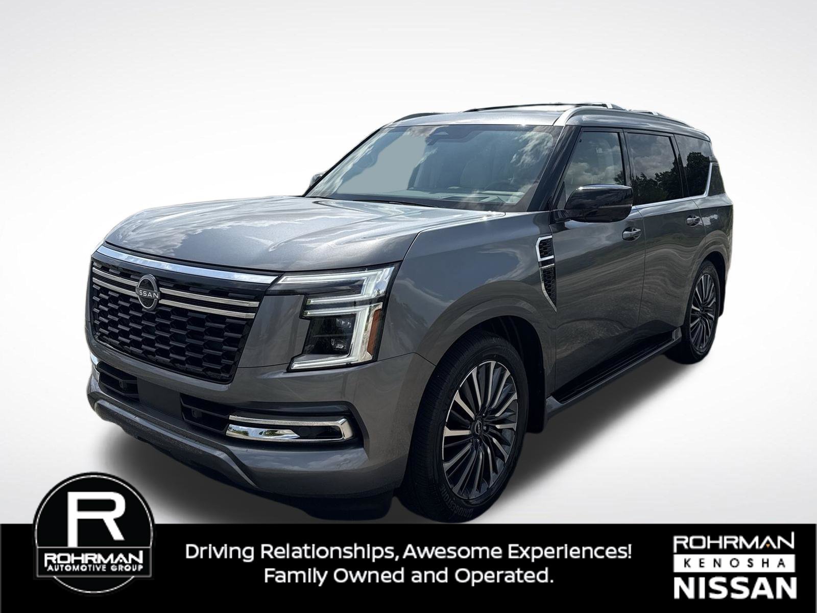 Used 2026 Nissan Armada Platinum Reserve AWD/4WD image 2