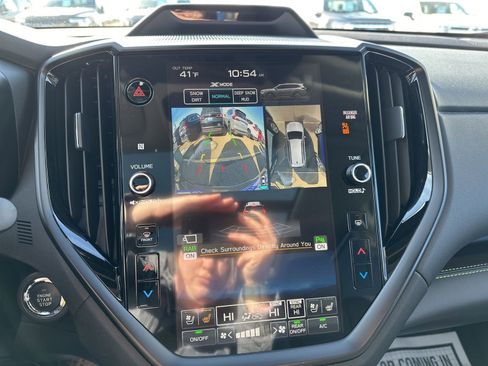 Used 2025 Subaru Ascent Bronze Edition image 57