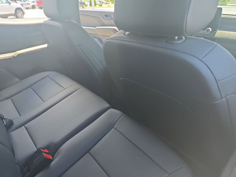 Used 2026 Chevrolet Colorado Trail Boss AWD/4WD image 11