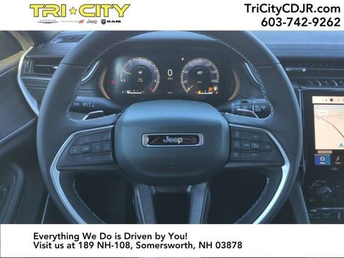 New 2025 Jeep Grand Cherokee Limited image 14