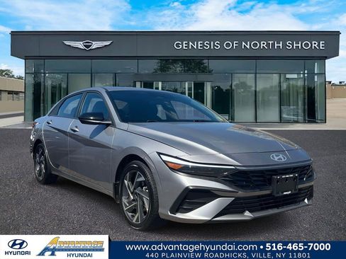 Certified 2025 Hyundai Elantra SEL FWD image 1