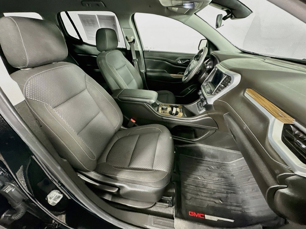 Used 2023 GMC Acadia SLE w/ Driver Convenience Package FWD image 36