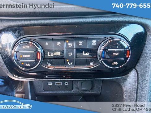 Used 2023 Buick Encore GX Select image 22