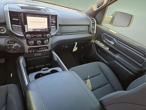 Used 2025 RAM 1500 Big Horn image 12