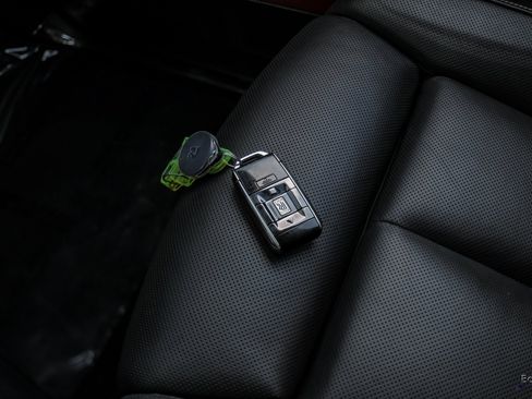 Used 2022 Rolls-Royce Cullinan image 94