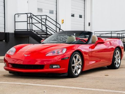 Used 2006 Chevrolet Corvette Convertible image 10