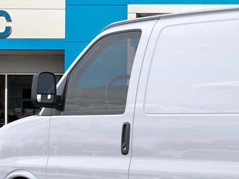 New 2026 Chevrolet Express 2500 Extended w/ Driver Convenience Package RWD image 14