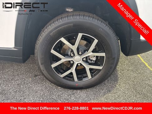 New 2025 Jeep Grand Cherokee Limited w/ Luxury Tech Group II image 38