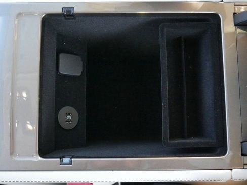 Used 2024 Lincoln Nautilus Black Label image 27