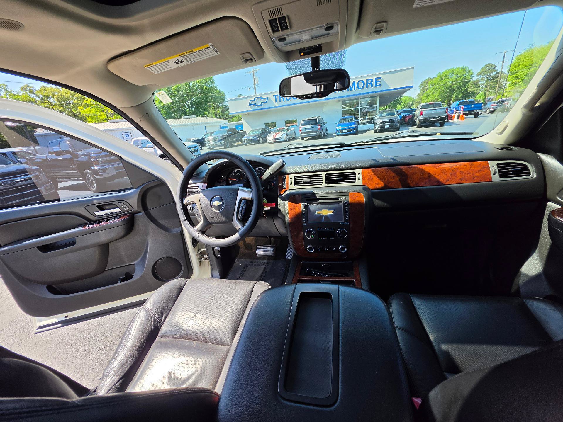 Used 2012 Chevrolet Avalanche LTZ AWD/4WD image 13