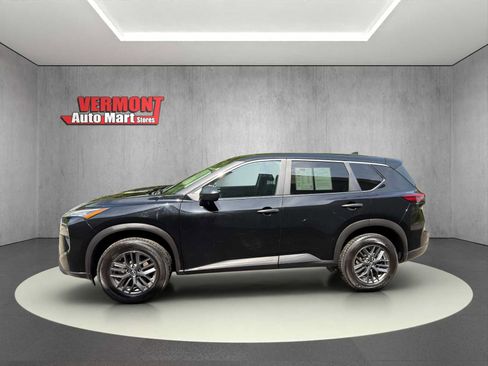 Used 2024 Nissan Rogue S AWD/4WD image 5
