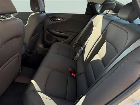 Used 2020 Chevrolet Malibu LS image 11