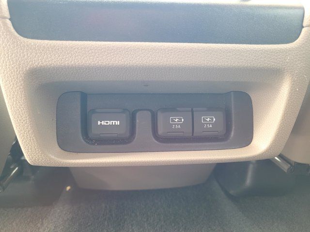 Used 2020 Honda Odyssey Touring image 12