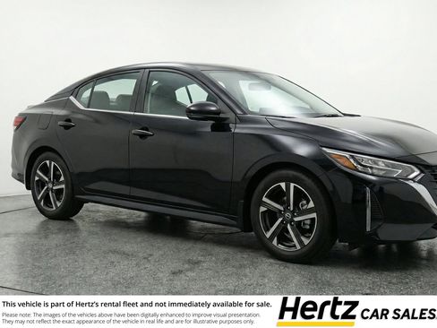 Used 2025 Nissan Sentra SV image 1