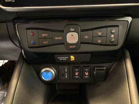 Certified 2023 Nissan Leaf SV Plus image 17