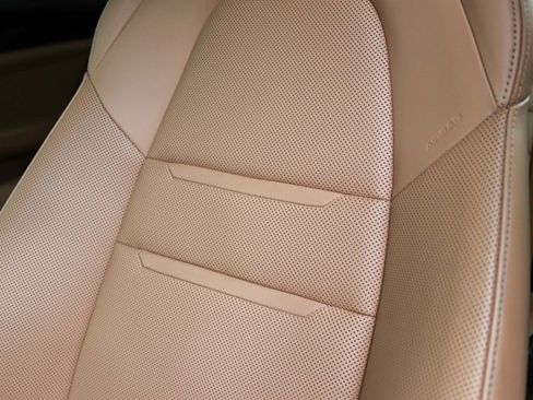 Used 2018 Porsche Panamera 4S AWD/4WD image 29
