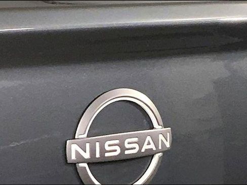 Used 2025 Nissan Versa SV FWD image 29